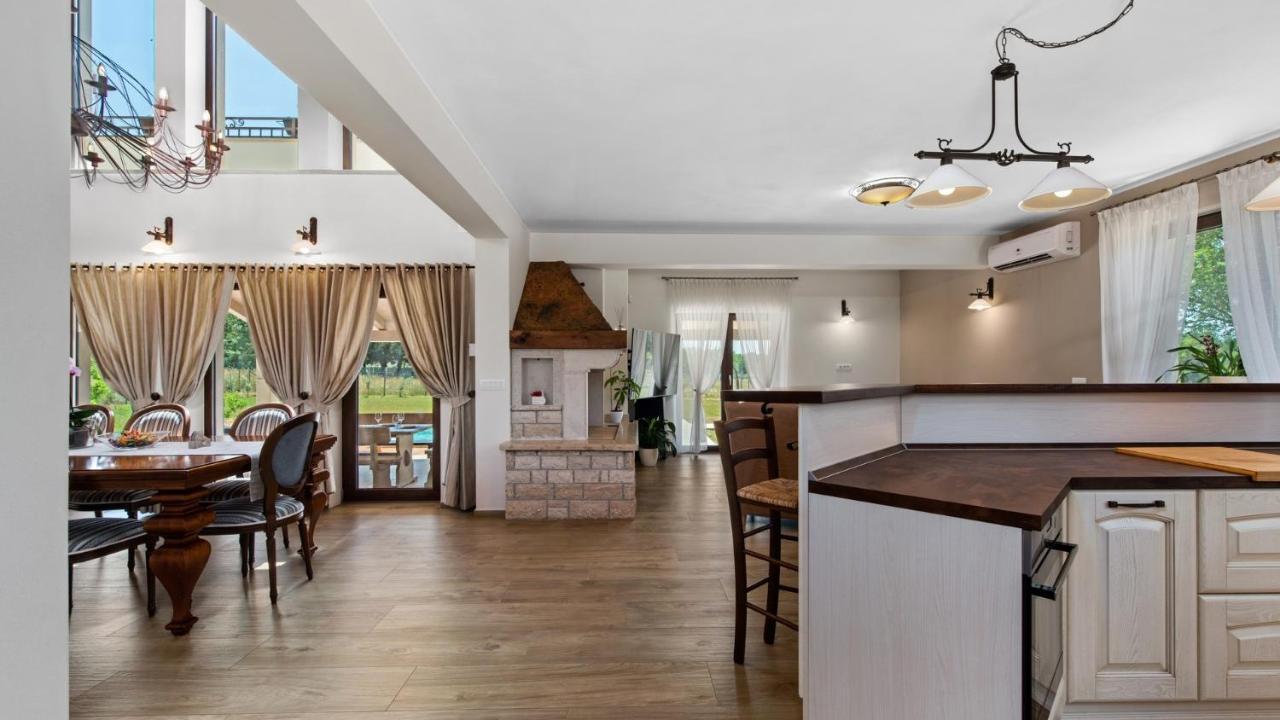 Villa Campagna Galižana Exteriér fotografie